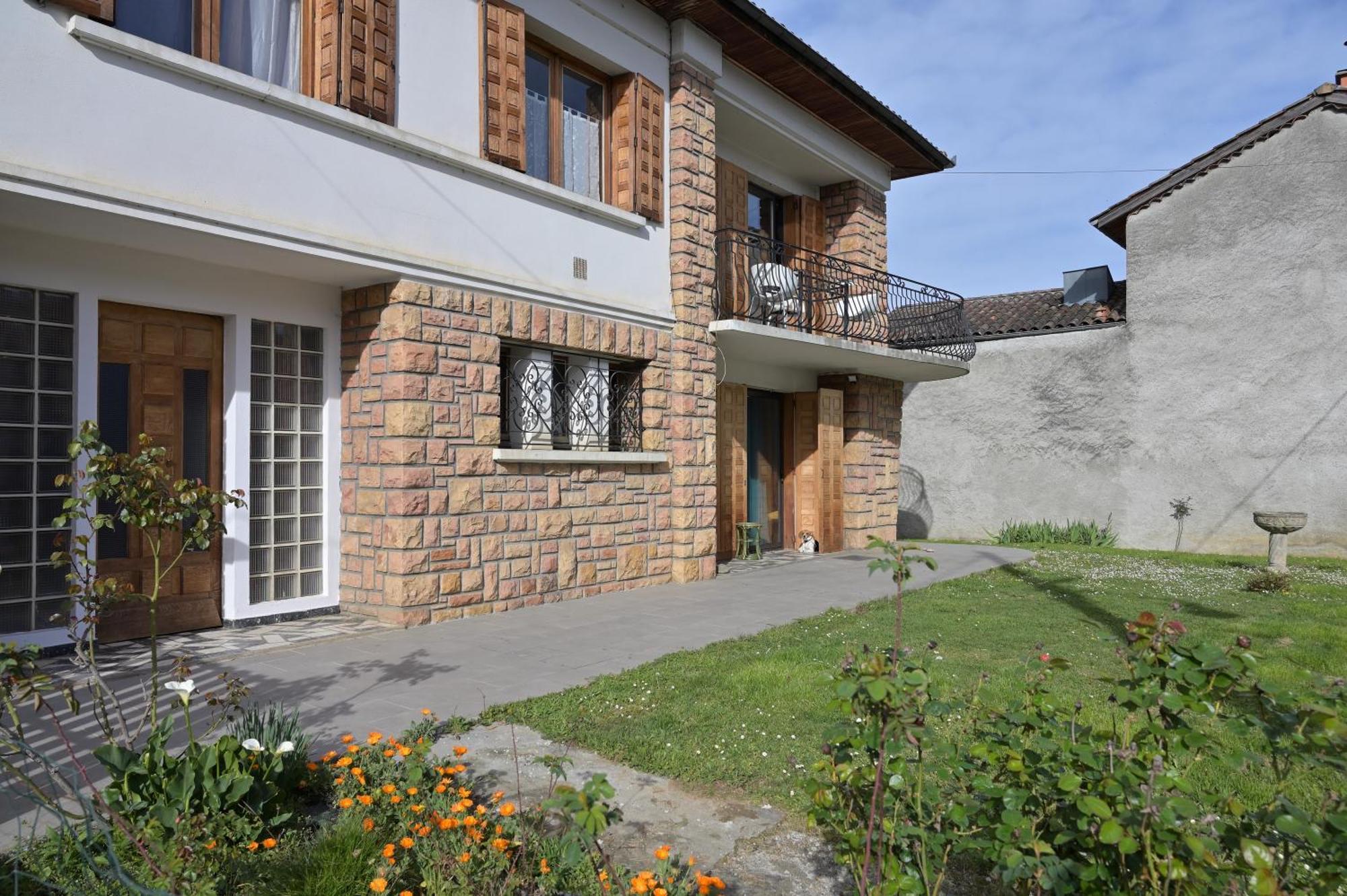 La Maison Du Village Encausse-les-Thermes Ngoại thất bức ảnh